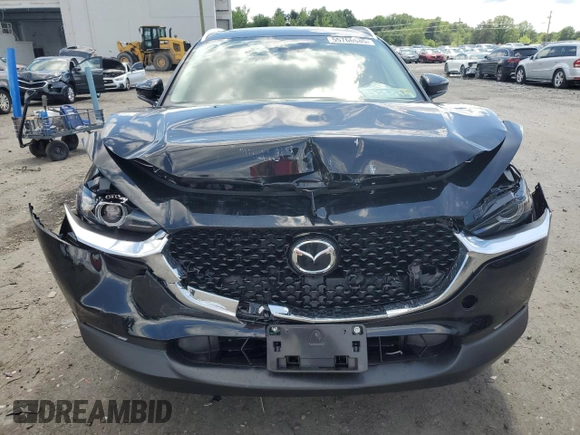 2025 Mazda CX-30 S Premium with VIN 3MVDMBDM3SM753468, listed as a Copart auction lot 55766585 with 3,051 mi miles and Salvage title. Bid and sale history available at DreamBid. Image 5.