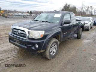 2010 Toyota Tacoma with VIN 5TEUU4EN8AZ696495, listed as a IAAI auction lot 41476399 with 141,396 mi miles and . Bid and sale history available at DreamBid. Image 17.
