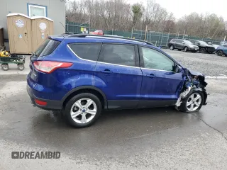 2015 Ford Escape SE with VIN 1FMCU0GX5FUC58323, listed as a Copart auction lot 53029045 with 67,300 mi miles and Salvage Title. Bid and sale history available at carsss.com. Image 3.