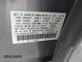 2006 Acura RL z VIN JH4KB16526C006190, wystawiony jako IAAI lot #42351400 z przebiegiem 150 749 mil mil oraz . Historia ofert i sprzedaży dostępna na DreamBid. Obrazek 9.