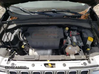 2015 Jeep Renegade Limited with VIN ZACCJADTXFPB46574, listed as a Copart auction lot 54161285 with 99,801 mi miles and Clean Title. Bid and sale history available at DreamBid. Image 12.