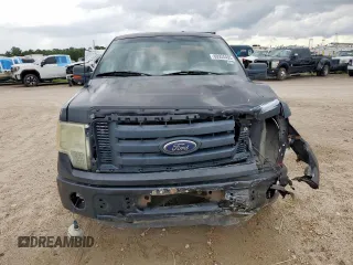 2009 Ford F-150 XL with VIN 1FTRF12W89KB74882, listed as a Copart auction lot 60924495 with 401,265 mi miles and Salvage title. Bid and sale history available at DreamBid. Image 5.