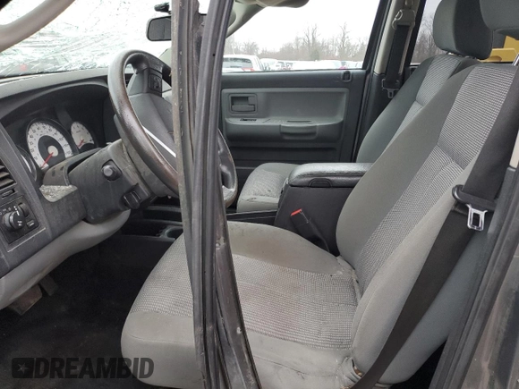 2010 Dodge Dakota SXT with VIN 1D7CW3GP7AS176121, listed as a Copart auction lot 85169354 with Not Provided miles and Salvage Title. Bid and sale history available at DreamBid. Image 7.