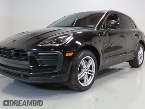 2023 Porsche Macan with VIN WP1AA2A50PLB01554, listed as a Copart auction lot 61992765 with 31,549 mi miles and Salvage title. Bid and sale history available at DreamBid. Image 2.