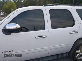 2013 Chevrolet Tahoe LT с VIN 1GNSCBE06DR210891, выставлен на аукционе IAAI как лот 40966533 с пробегом 133 725 миль миль и . История ставок и продаж доступна на DreamBid. Изображение 15.