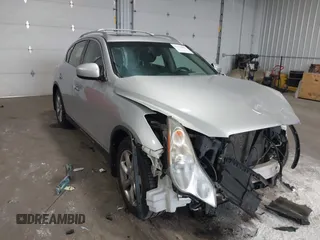 2008 Infiniti EX Journey with VIN JNKAJ09F88M352593, listed as a IAAI auction lot 42359885 with 137,149 mi miles and . Bid and sale history available at DreamBid. Image 6.