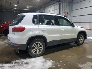 2015 Volkswagen Tiguan S with VIN WVGBV7AX9FW578498, listed as a Copart auction lot 44725305 with 160,501 mi miles and Salvage Title. Bid and sale history available at DreamBid. Image 3.
