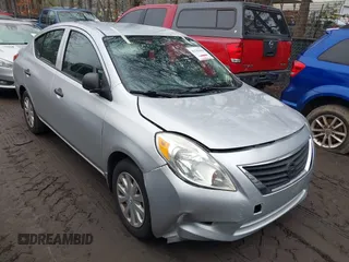 2012 Nissan Versa SV with VIN 3N1CN7AP9CL935742, listed as a IAAI auction lot 41541062 with 181,924 mi miles. Bid and sale history available at carsss.com. Image 1.