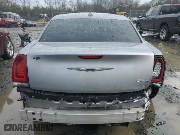 2017 Chrysler 300 S with VIN 2C3CCABG5HH560144, listed as a Copart auction lot 42423455 with 98,462 mi miles and Salvage Title. Bid and sale history available at DreamBid. Image 6.