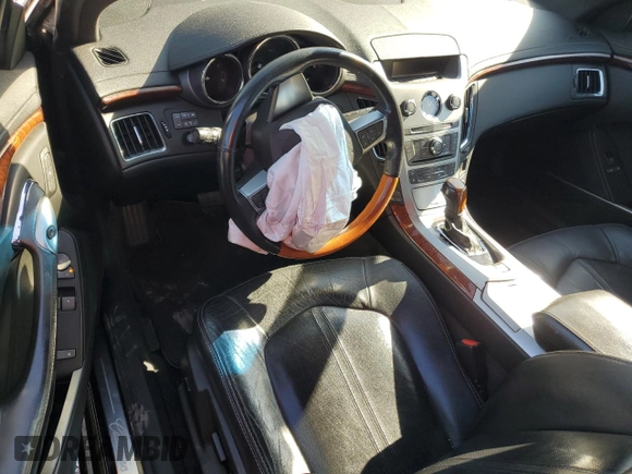 2011 Cadillac CTS Performance z VIN 1G6DL1ED2B0123363, wystawiony jako Copart lot #85114184 z przebiegiem 93 538 mil mil oraz Szkoda całkowita • Salvage title. Historia ofert i sprzedaży dostępna na DreamBid. Obrazek 8.
