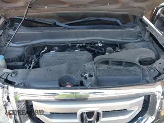 2011 Honda Pilot EX with VIN 5FNYF3H4XBB028225, listed as a IAAI auction lot 41873192 with 155,556 mi miles and . Bid and sale history available at carsss.com. Image 10.