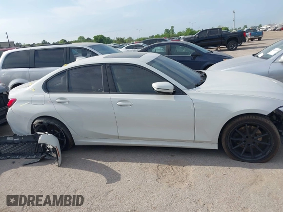 2019 BMW 3 Series 330i with VIN WBA5R1C53KAK08179, listed as a IAAI auction lot 42010397 with 71,975 mi miles and . Bid and sale history available at DreamBid. Image 14.