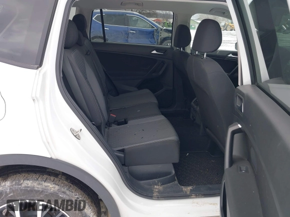 2021 Volkswagen Tiguan S with VIN 3VV0B7AX0MM092097, listed as a IAAI auction lot 41612128 with 49,525 mi miles and . Bid and sale history available at DreamBid. Image 8.