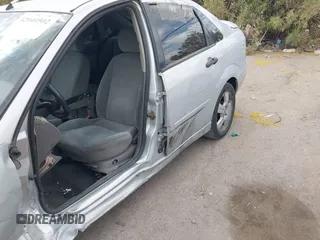 2003 Ford Focus ZTS with VIN 1FAFP38343W294841, listed as a IAAI auction lot 42040502 with 187,242 mi miles and . Bid and sale history available at carsss.com. Image 6.