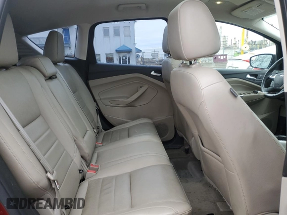 2014 Ford C-Max SEL z VIN 1FADP5BU8EL501918, wystawiony jako Copart lot #50032795 z przebiegiem 206 698 mil mil oraz Szkoda całkowita • Salvage title. Historia ofert i sprzedaży dostępna na DreamBid. Obrazek 10.