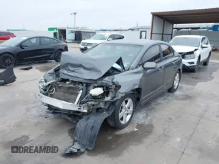 2009 Honda Civic LX-S z VIN 19XFA16609E021833, wystawiony jako IAAI lot #41613501 z przebiegiem 175 714 mil mil oraz . Historia ofert i sprzedaży dostępna na DreamBid. Obrazek 18.