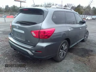 2017 Nissan Pathfinder SV with VIN 5N1DR2MN9HC650637, listed as a IAAI auction lot 36067078 with 66,584 mi miles. Bid and sale history available at carsss.com. Image 4.