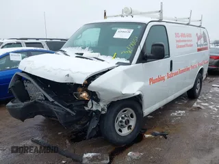 2012 GMC Savana Cargo Van with VIN 1GTZ7TBG1C1198262, listed as a IAAI auction lot 41544120 with 178,651 mi miles. Bid and sale history available at carsss.com. Image 2.