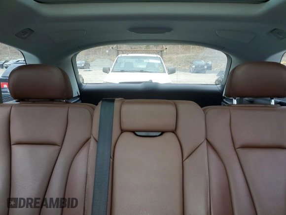 2019 Audi Q7 Premium Plus with VIN WA1LAAF79KD040152, listed as a Copart auction lot 52009345 with 38,961 mi miles and Salvage Title. Bid and sale history available at carsss.com. Image 10.