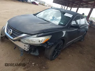 2016 Nissan Altima SR z VIN 1N4AL3AP1GC143255, wystawiony jako IAAI lot #42163462 z przebiegiem 116 156 mil mil oraz . Historia ofert i sprzedaży dostępna na DreamBid. Obrazek 17.