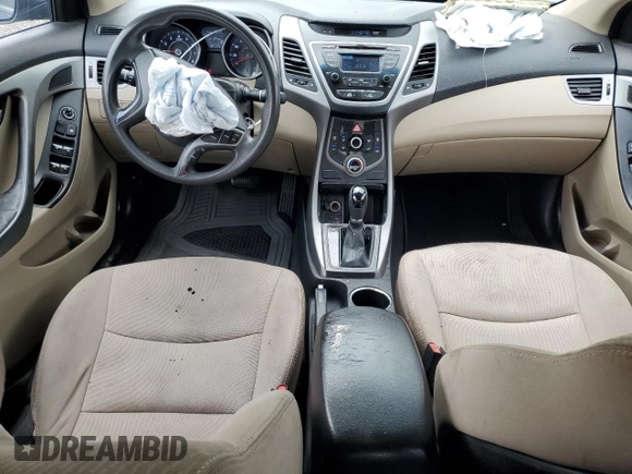 2016 Hyundai Elantra SE z VIN 5NPDH4AE7GH764131, wystawiony jako Copart lot #56663305 z przebiegiem 136 123 mil mil oraz Szkoda całkowita • Salvage title. Historia ofert i sprzedaży dostępna na DreamBid. Obrazek 8.