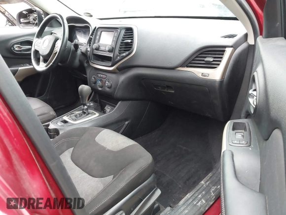 2017 Jeep Cherokee Sport with VIN 1C4PJMAB8HW569111, listed as a IAAI auction lot 41885738 with 130,687 mi miles and . Bid and sale history available at DreamBid. Image 5.