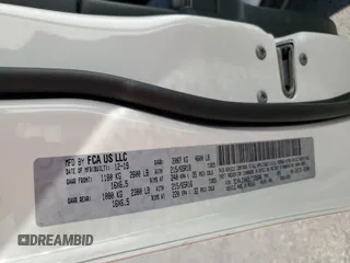 2020 Jeep Compass Sport с VIN 3C4NJDAB2LT165646, выставлен на аукционе Copart как лот 70291464 с пробегом 24 649 миль миль и На запчасти • Non repairable. История ставок и продаж доступна на DreamBid. Изображение 13.