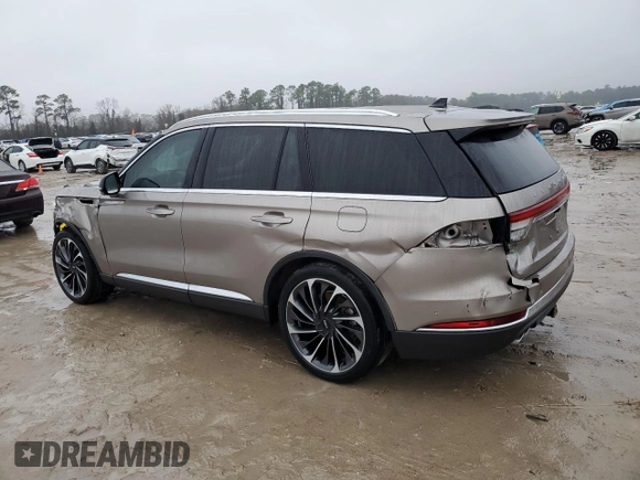 2021 Lincoln Aviator Reserve with VIN 5LM5J7WC4MGL17718, listed as a Copart auction lot 43180165 with 68,596 mi miles and Clean title. Bid and sale history available at DreamBid. Image 2.