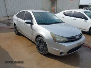 2011 Ford Focus SES with VIN 1FAHP3GN2BW196398, listed as a IAAI auction lot 41940344 with 116,482 mi miles. Bid and sale history available at carsss.com. Image 1.