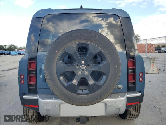 2020 Land Rover Defender SE z VIN SALEPEEU6L2025416, wystawiony jako Copart lot #85045544 z przebiegiem 36 906 mil mil oraz Szkoda całkowita • Salvage title. Historia ofert i sprzedaży dostępna na DreamBid. Obrazek 6.