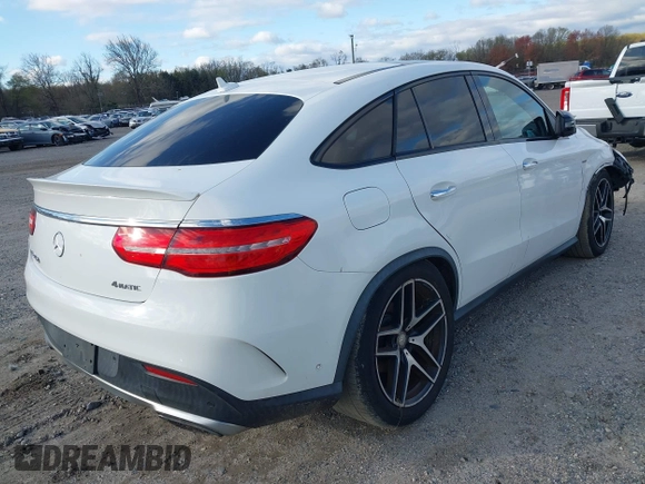 2016 Mercedes-Benz GLE 450 AMG z VIN 4JGED6EB0GA008008, wystawiony jako IAAI lot #42038463 z przebiegiem 159 653 mil mil oraz . Historia ofert i sprzedaży dostępna na DreamBid. Obrazek 4.