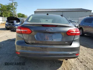 2015 Ford Focus SE with VIN 1FADP3F26FL253098, listed as a Copart auction lot 55185435 with 110,466 mi miles and Clean Title. Bid and sale history available at carsss.com. Image 6.