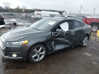 2016 Ford Fusion SE with VIN 3FA6P0HD4GR289638, listed as a IAAI auction lot 40920954 with 130,890 mi miles and . Bid and sale history available at DreamBid. Image 6.