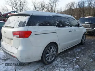 2018 Kia Sedona SX-L with VIN KNDME5C13J6394046, listed as a IAAI auction lot 41376967 with 178,447 mi miles. Bid and sale history available at carsss.com. Image 4.