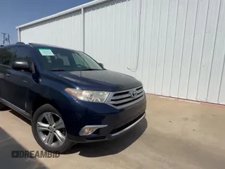 2011 Toyota Highlander Limited z VIN 5TDYK3EH3BS047200, wystawiony jako Copart lot #80225805 z przebiegiem 217 305 mil mil oraz Czysty tytuł • Clean title. Historia ofert i sprzedaży dostępna na DreamBid. Obrazek 11.