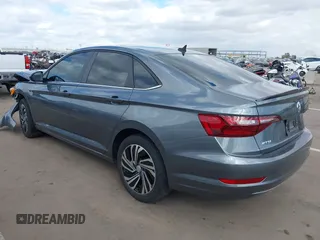 2020 Volkswagen Jetta SEL with VIN 3VWEB7BU8LM010315, listed as a IAAI auction lot 41702998 with 59,276 mi miles and . Bid and sale history available at DreamBid. Image 3.