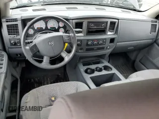2008 Dodge 1500 SLT z VIN 1D7HU18218S501360, wystawiony jako Copart lot #61376315 z przebiegiem 164 766 mil mil oraz Czysty tytuł • Clean title. Historia ofert i sprzedaży dostępna na DreamBid. Obrazek 8.