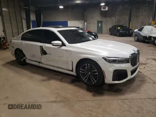 2020 BMW 7 Series 740i xDrive z VIN WBA7T4C04LGG62734, wystawiony jako Copart lot #54722014 z przebiegiem 77 203 mil mil oraz Szkoda całkowita • Salvage title. Historia ofert i sprzedaży dostępna na DreamBid. Obrazek 4.