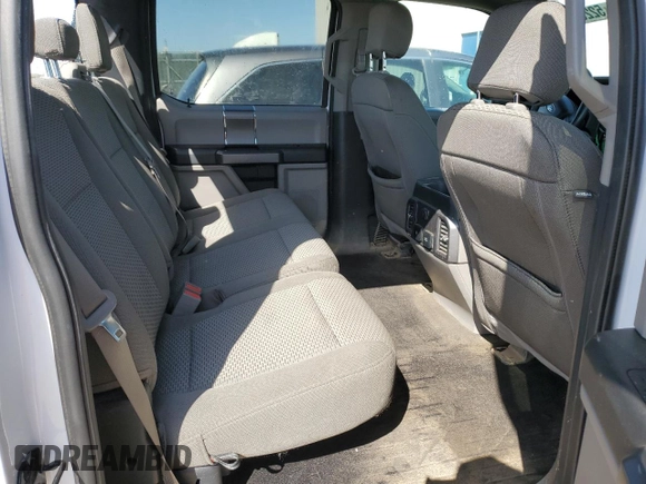 2019 Ford F-150 XL with VIN 1FTEW1E57KKE02961, listed as a Copart auction lot 52257105 with 117,296 mi miles and Salvage Title. Bid and sale history available at carsss.com. Image 10.