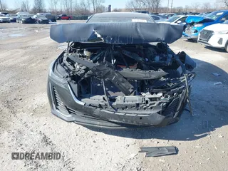 2024 Cadillac CT5 Premium Luxury z VIN 1G6DT5RW6R0108393, wystawiony jako IAAI lot #41404644 z przebiegiem 10 370 mil mil oraz . Historia ofert i sprzedaży dostępna na DreamBid. Obrazek 12.