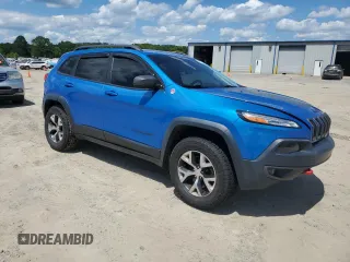 2018 Jeep Cherokee Trailhawk with VIN 1C4PJMBB4JD526014, listed as a Copart auction lot 58728255 with 76,655 mi miles and Salvage title. Bid and sale history available at DreamBid. Image 4.