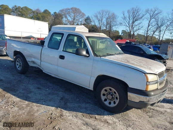 2005 Chevrolet Silverado 1500 LS with VIN 1GCEC19V35E274787, listed as a IAAI auction lot 41492265 with 311,036 mi miles. Bid and sale history available at carsss.com. Image 1.