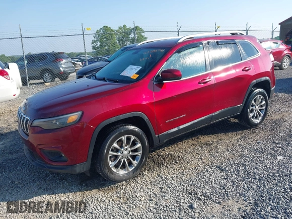 2019 Jeep Cherokee Latitude Plus z VIN 1C4PJMLX0KD101546, wystawiony jako IAAI lot #42388731 z przebiegiem 86 920 mil mil oraz . Historia ofert i sprzedaży dostępna na DreamBid. Obrazek 17.