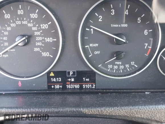 2014 BMW 3 Series 328i with VIN WBA3C1C55EK117180, listed as a IAAI auction lot 41389969 with 163,760 mi miles. Bid and sale history available at carsss.com. Image 15.