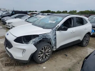 2022 Ford Escape Titanium z VIN 1FMCU9J91NUB93886, wystawiony jako Copart lot #69189524 z przebiegiem Nie podano mil oraz Czysty tytuł • Clean title. Historia ofert i sprzedaży dostępna na DreamBid. Obrazek 1.