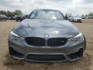 2015 BMW M4 z VIN WBS3U9C55FP968004, wystawiony jako Copart lot #56462825 z przebiegiem 79 338 mil mil oraz Szkody całkowita. Historia ofert i sprzedaży dostępna na DreamBid. Obrazek 5.