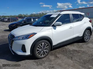 2023 Nissan Kicks SV with VIN 3N1CP5CV3PL547227, listed as a IAAI auction lot 41671232 with 6,220 mi miles. Bid and sale history available at carsss.com. Image 18.