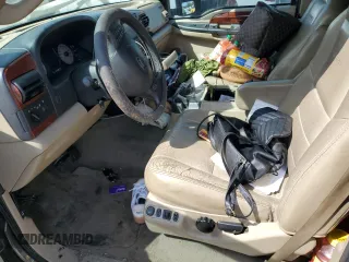 2006 Ford F-250 XL с VIN 1FTSW20P56EB68003, выставлен на аукционе Copart как лот 50697015 с пробегом 203 006 миль миль и Списание • Salvage title. История ставок и продаж доступна на DreamBid. Изображение 7.
