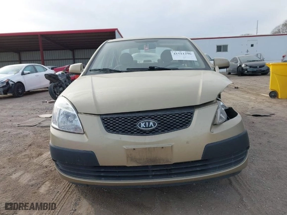2009 Kia Rio with VIN KNADE223096461583, listed as a IAAI auction lot 41511296 with NaN miles. Bid and sale history available at carsss.com. Image 13.