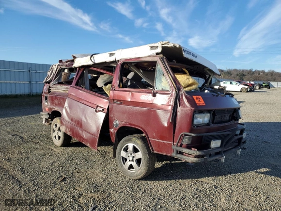 1990 Volkswagen Vanagon with VIN WV2TB0253LH043934, listed as a Copart auction lot 41782755 with 330,896 mi miles and Salvage Title. Bid and sale history available at carsss.com. Image 4.